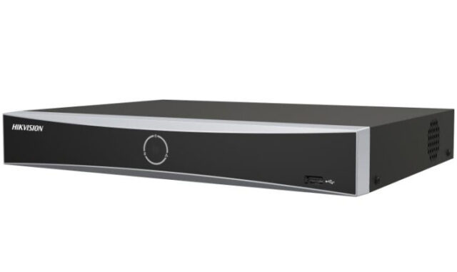 DS-7608NXI-K1(B) Hikvision 8-канальный видеорегистратор